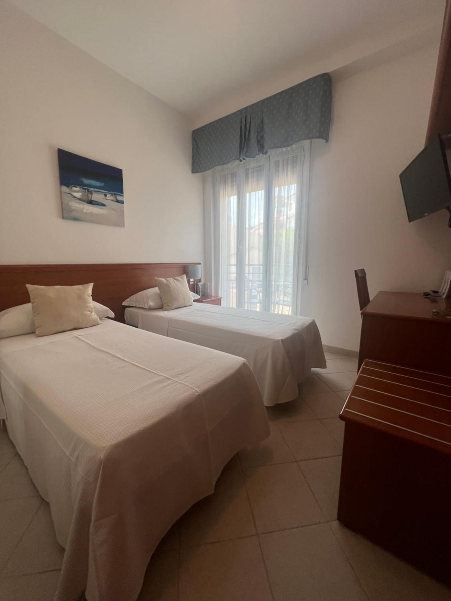 Hotel Noris Finale Ligure Exteriör bild